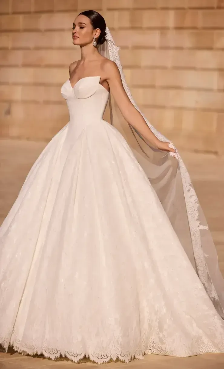 Valentine's Sale Event Main Image